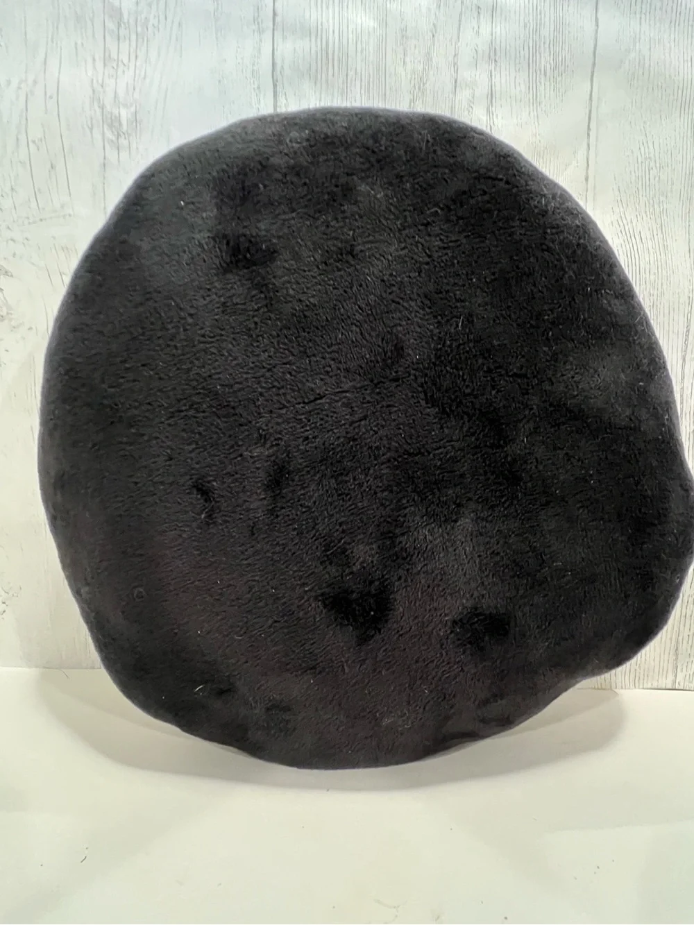 Round Reversible Sequin Pillow - Sequins turn from Silver to Gold , Black Under